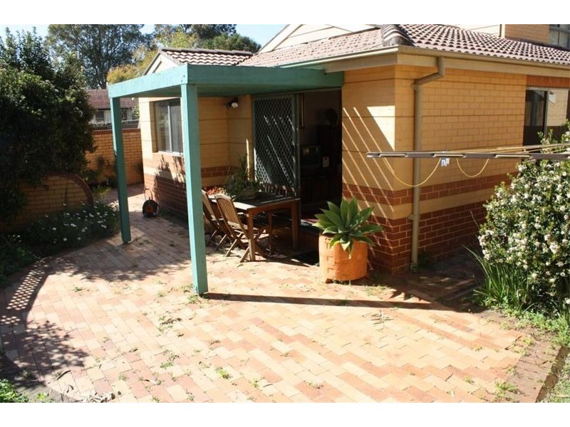 Wattle Grove NSW 2173