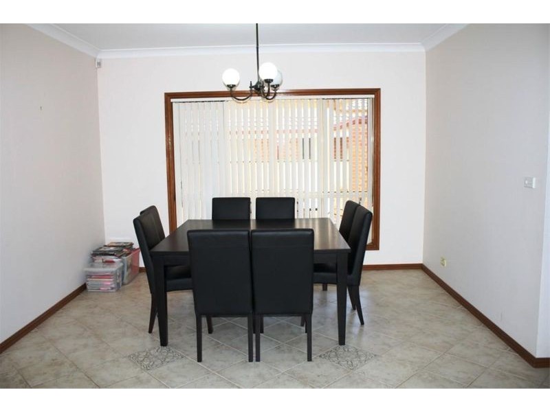 34 Lyndhurst Court, Wattle Grove NSW 2173