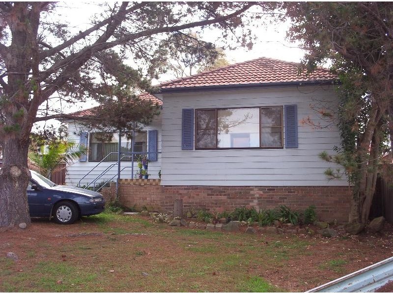 31 Lighthorse Parade, Holsworthy NSW 2173