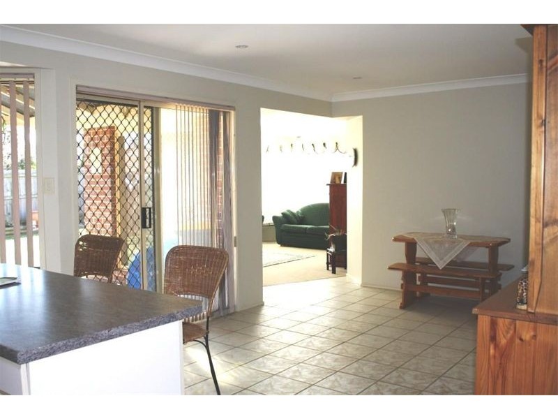 Wattle Grove NSW 2173