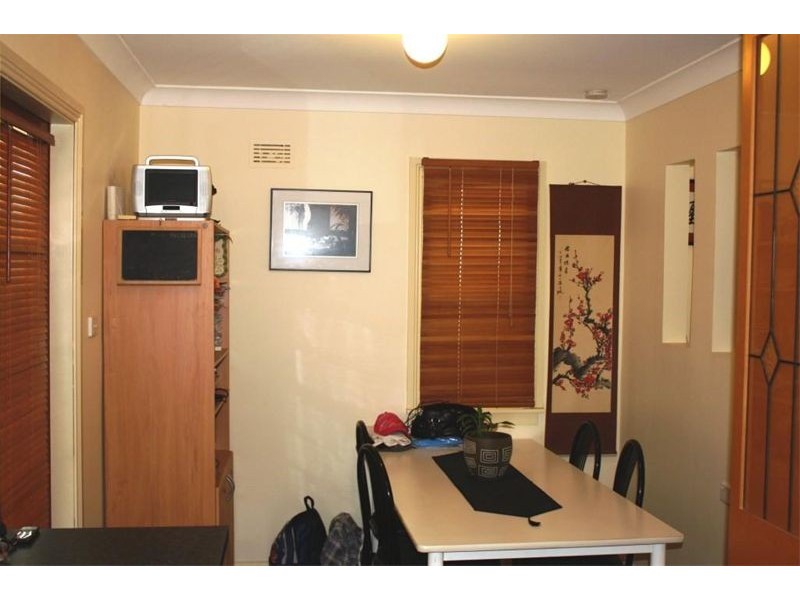 80 Derna Rd, Holsworthy NSW 2173