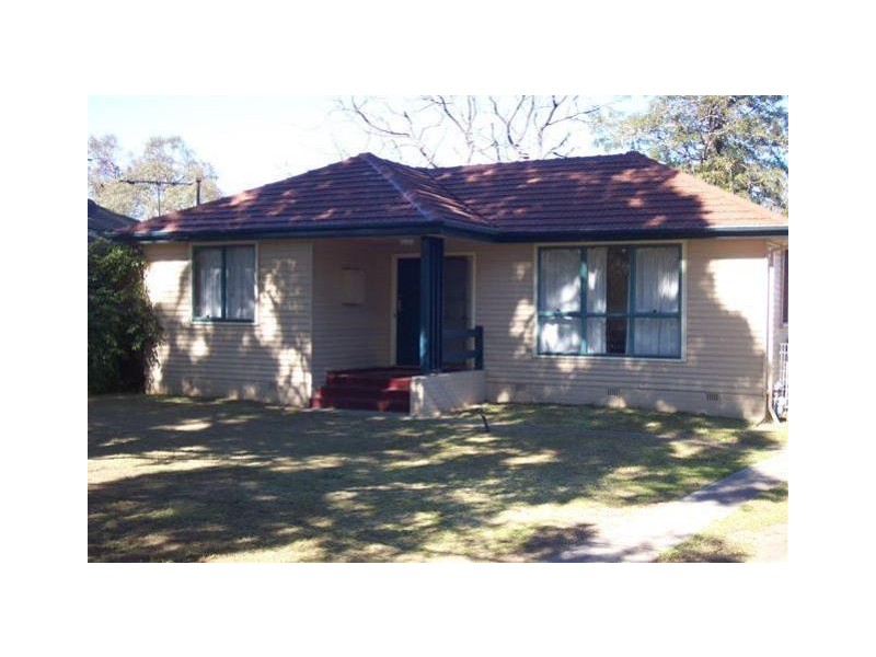 31 SALAMAUA CRES, Holsworthy NSW 2173