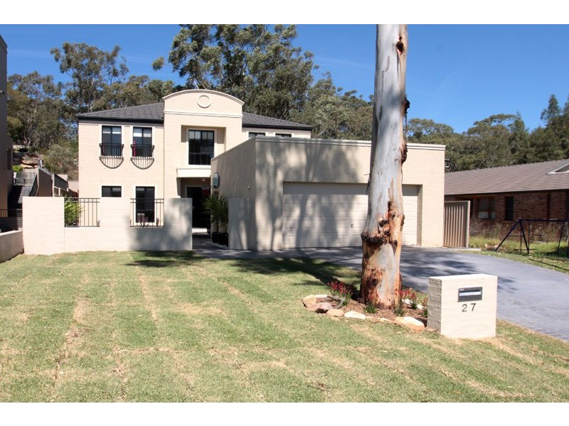 27  Riverview Rd, Pleasure Point NSW 2172