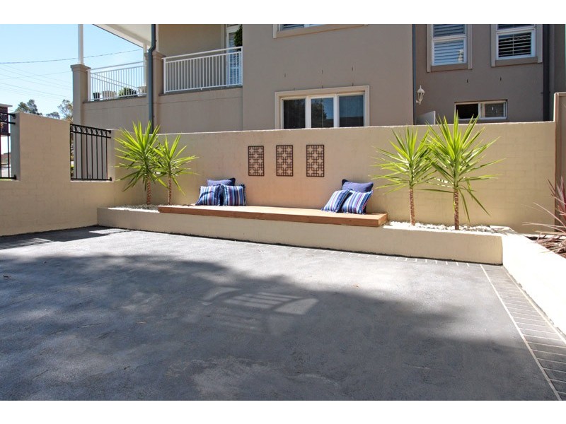 27  Riverview Rd, Pleasure Point NSW 2172