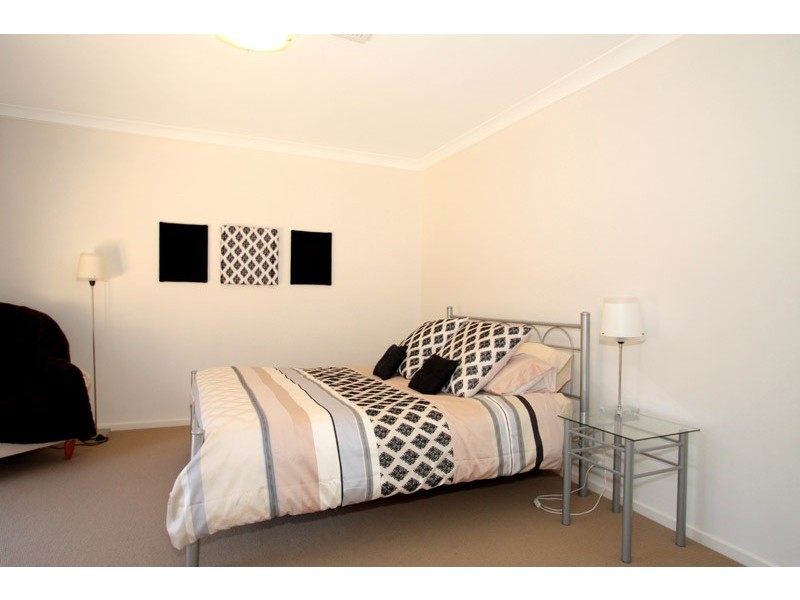 27  Riverview Rd, Pleasure Point NSW 2172