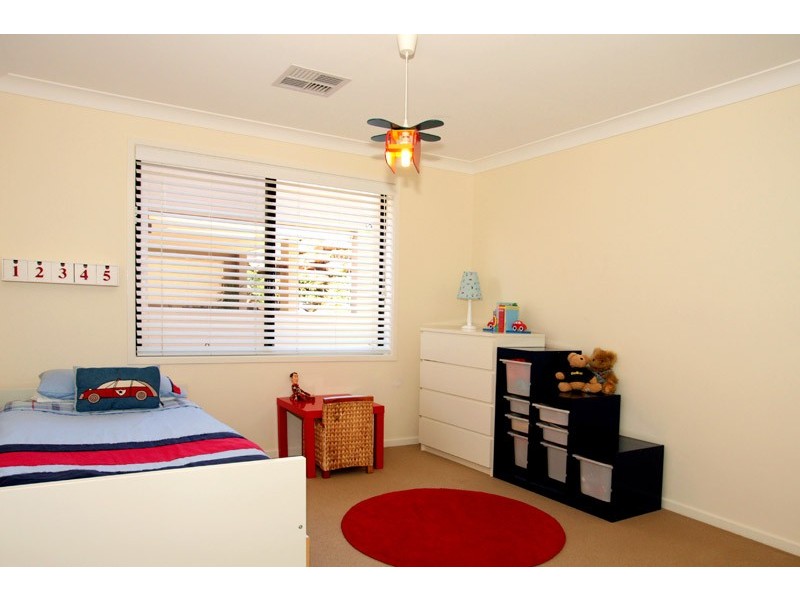 27  Riverview Rd, Pleasure Point NSW 2172