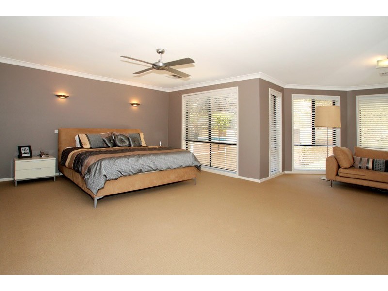 27  Riverview Rd, Pleasure Point NSW 2172