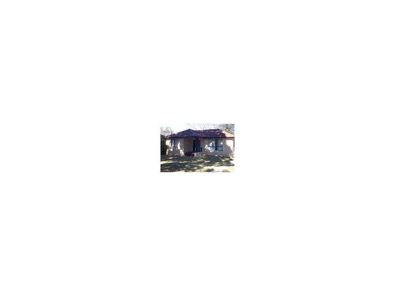 31 SALAMAUA CRES, Holsworthy NSW 2173