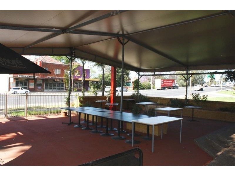 14 Newbridge Rd, Chipping Norton NSW 2170