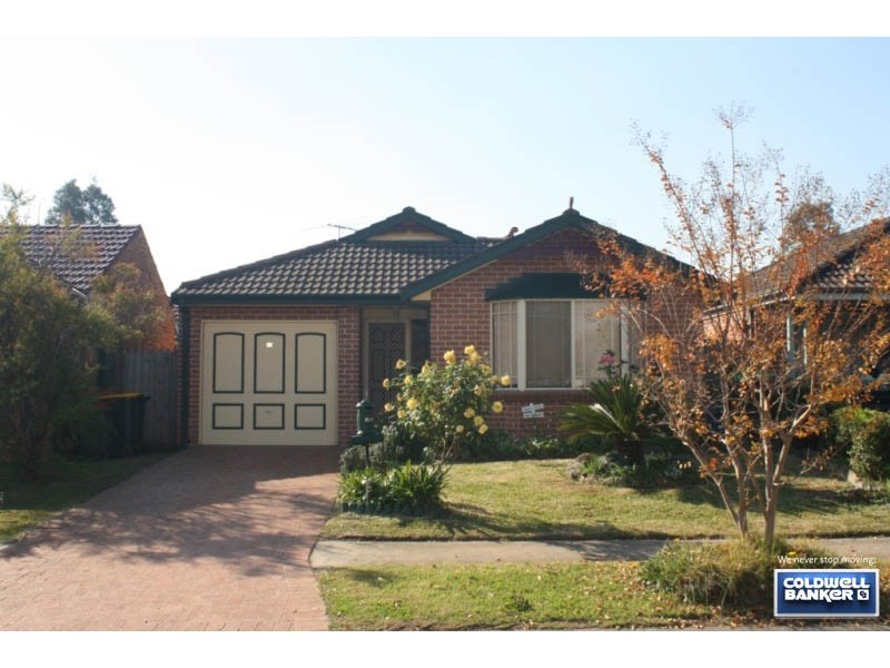 25  Martindale Crt, Wattle Grove NSW 2173