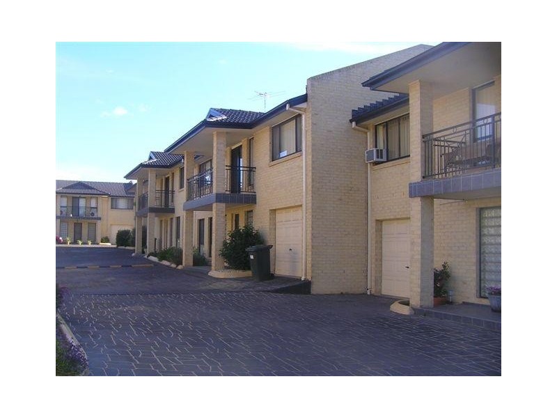 12/9 Yerona Street, Prestons NSW 2170