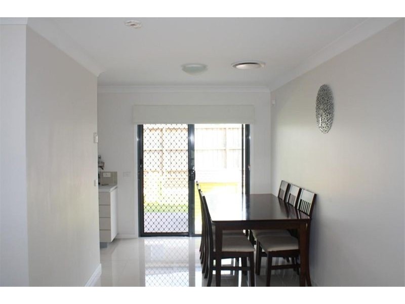 8  Whitfield Pde, Hammondville NSW 2170