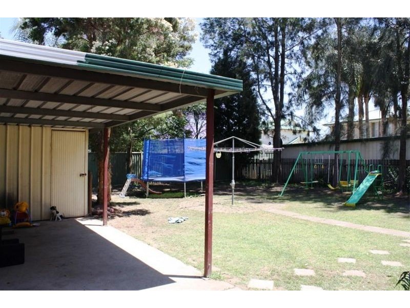 5 Salamaua Cres, Holsworthy NSW 2173
