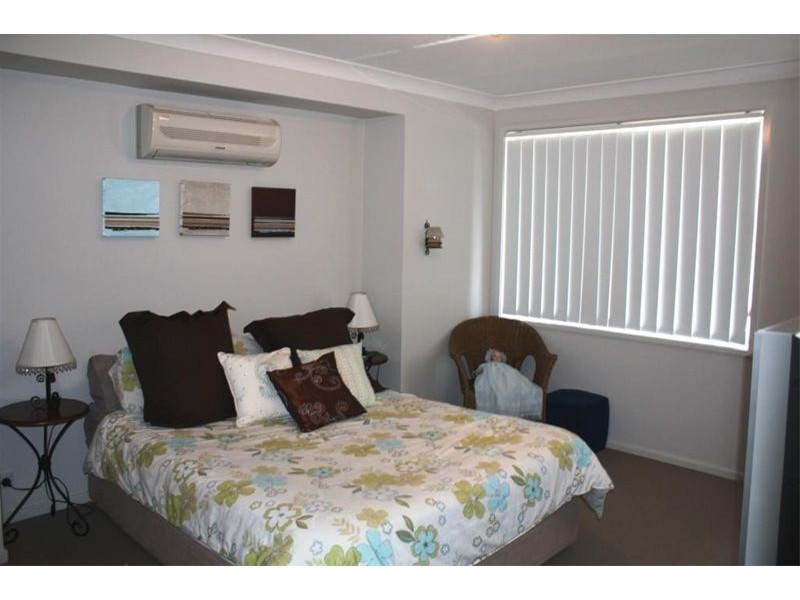 19  Whitfield Pde, Hammondville NSW 2170