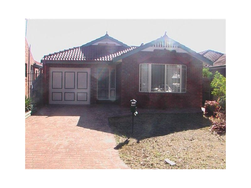 14 Ellerston Crt, Wattle Grove NSW 2173