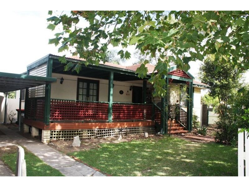 18  Bardia Pde, Holsworthy NSW 2173