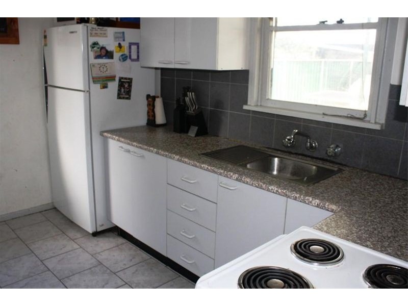 18  Bardia Pde, Holsworthy NSW 2173