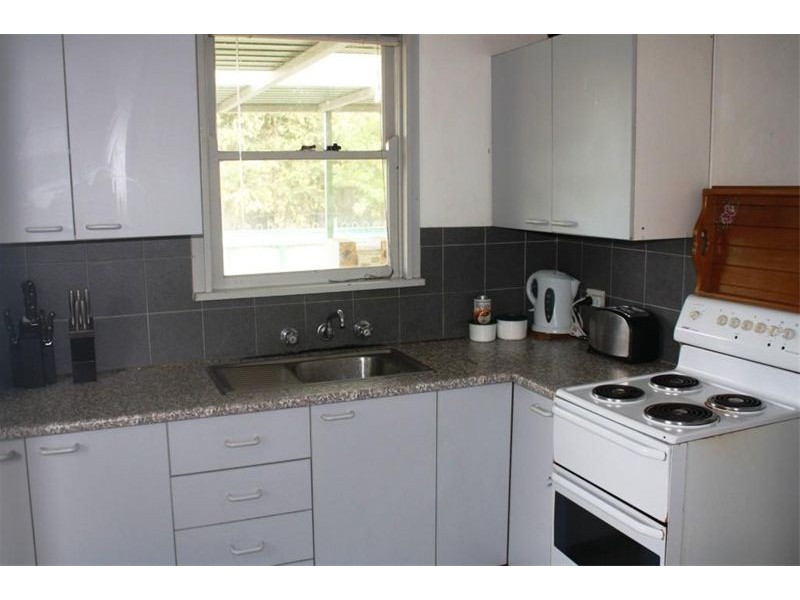 18  Bardia Pde, Holsworthy NSW 2173