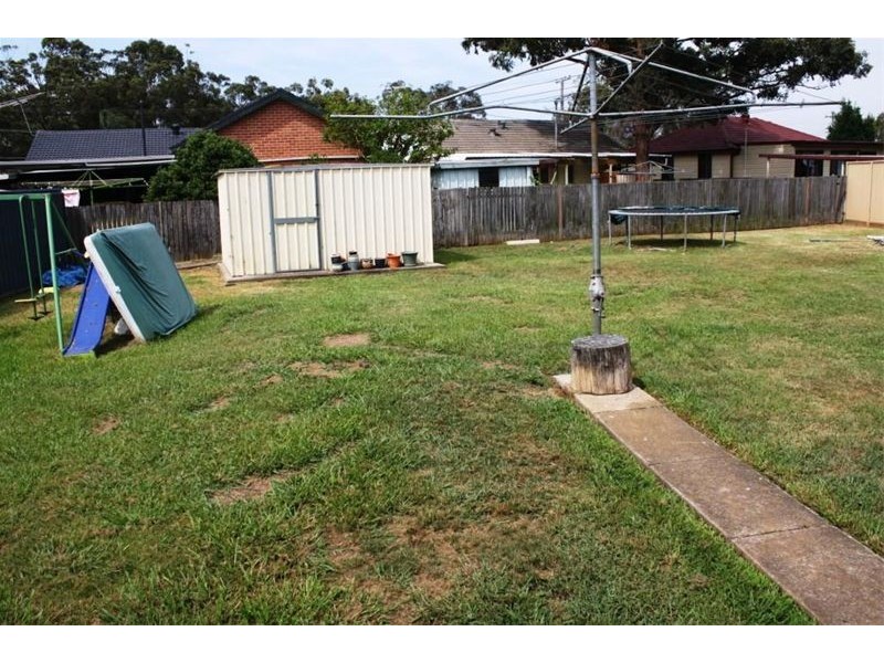 50  Miri Cres, Holsworthy NSW 2173