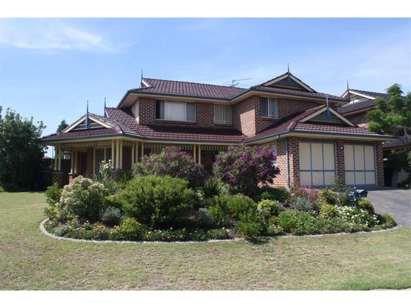 2 Eildon Court, Wattle Grove NSW 2173