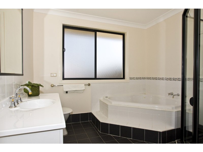 5 Green St, Pleasure Point NSW 2172