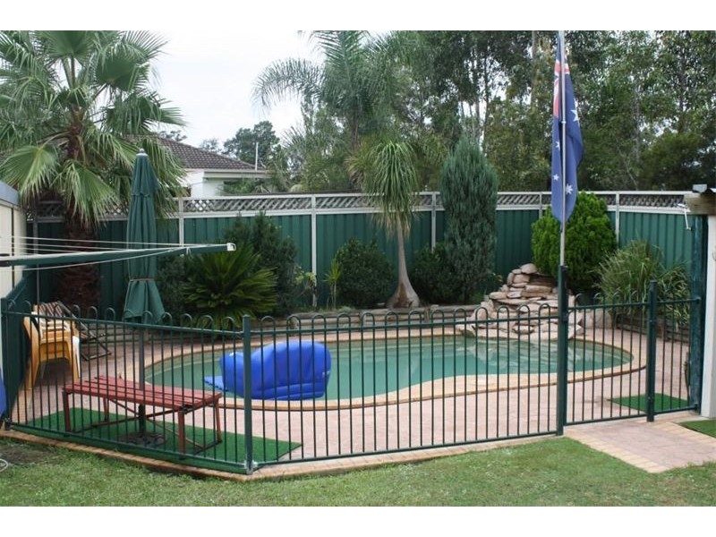 11 Tarakan Crt, Holsworthy NSW 2173