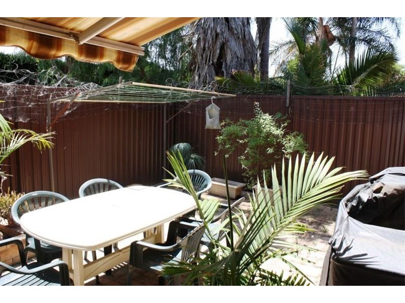 20/109 Stewart Avenue, Hammondville NSW 2170