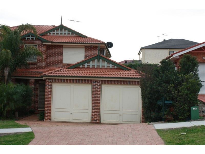 101 Pine Rd, Casula NSW 2170