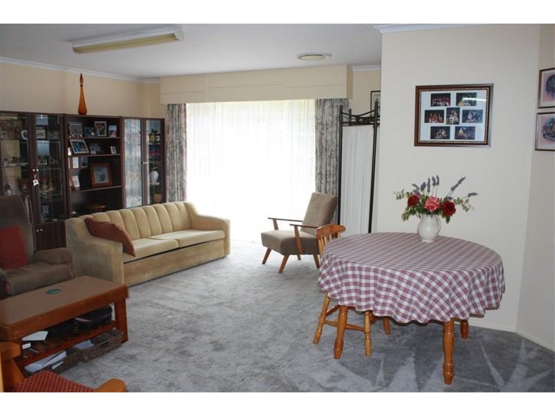 28  Woburn Abbey Crt, Wattle Grove NSW 2173