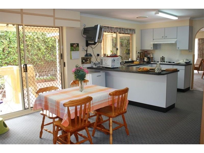 28  Woburn Abbey Crt, Wattle Grove NSW 2173