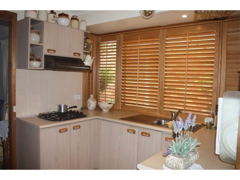 3  Cooma Crt, Wattle Grove NSW 2173