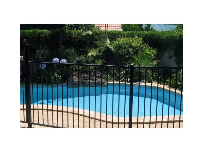 8 Challenger St, Voyager Point NSW 2172