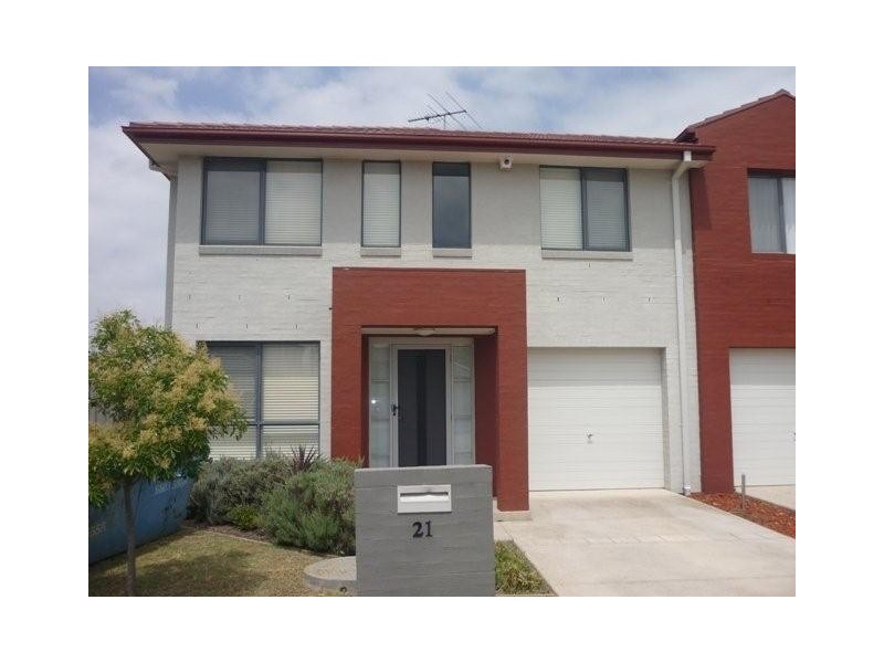 21 Whitfiled Pde, Hammondville NSW 2170