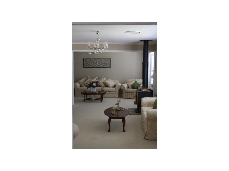 2 Maddecks Ave, Moorebank NSW 2170