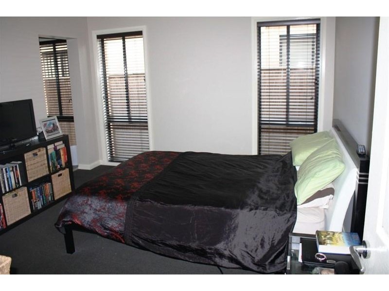 17  William Mahoney St, Prestons NSW 2170