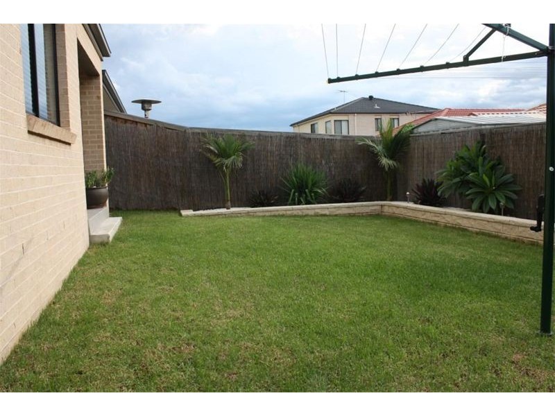 17  William Mahoney St, Prestons NSW 2170