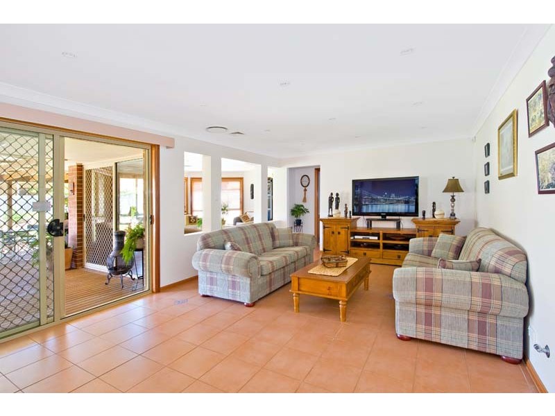 24 Boronia Drive, Voyager Point NSW 2172