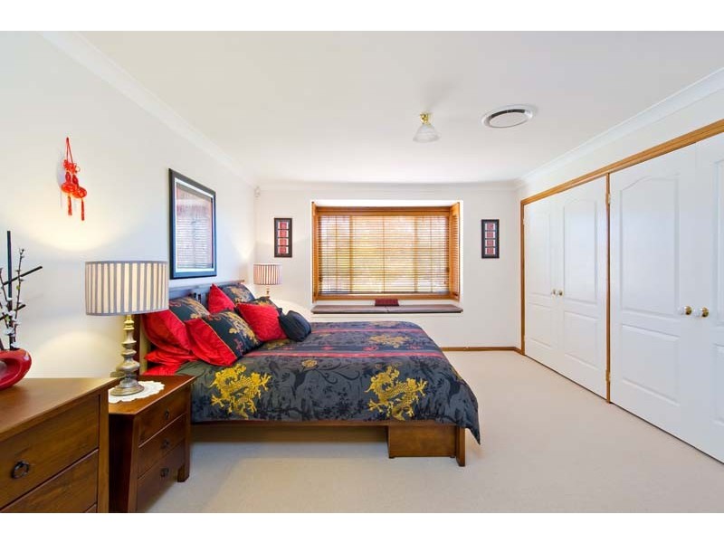 24 Boronia Drive, Voyager Point NSW 2172