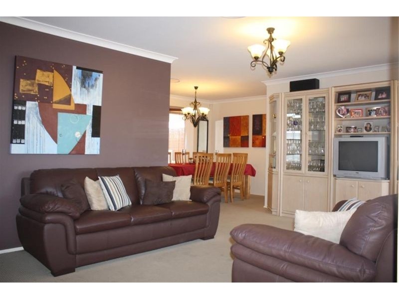 14  Derwent, Wattle Grove NSW 2173