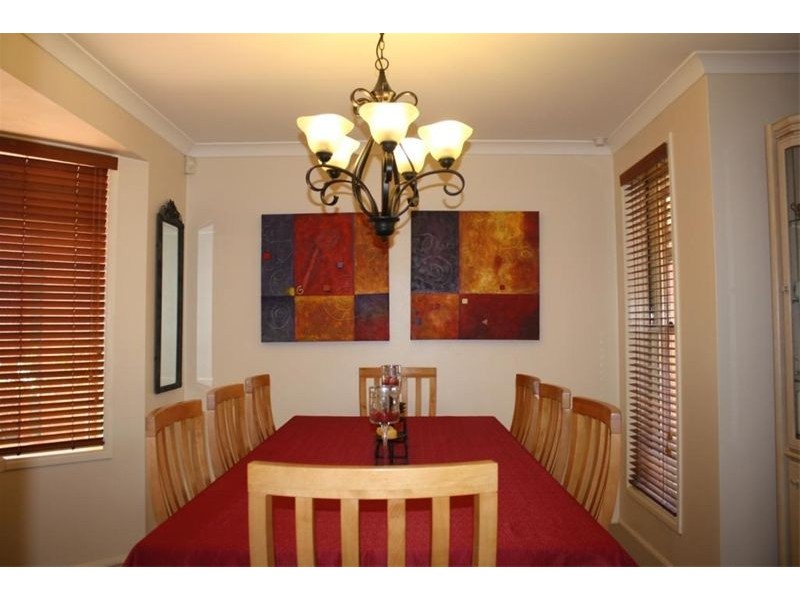 14  Derwent, Wattle Grove NSW 2173