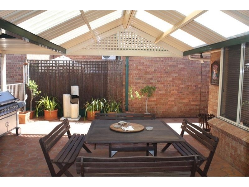 14  Derwent, Wattle Grove NSW 2173