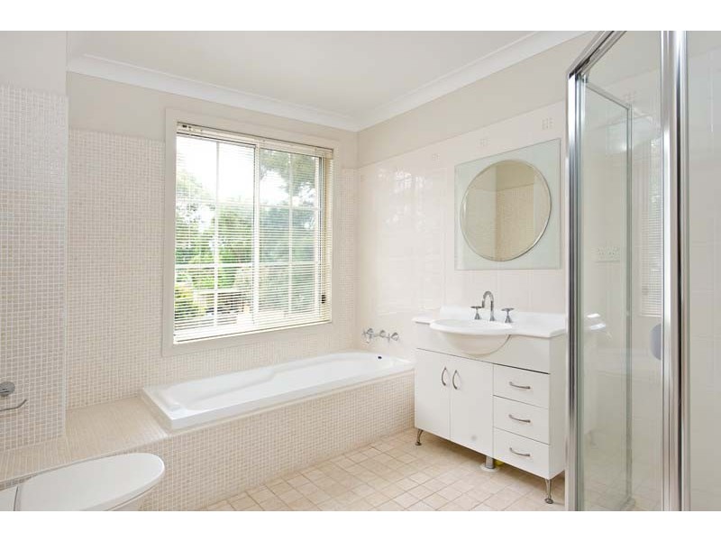 2  Labuan Rd, Holsworthy NSW 2173