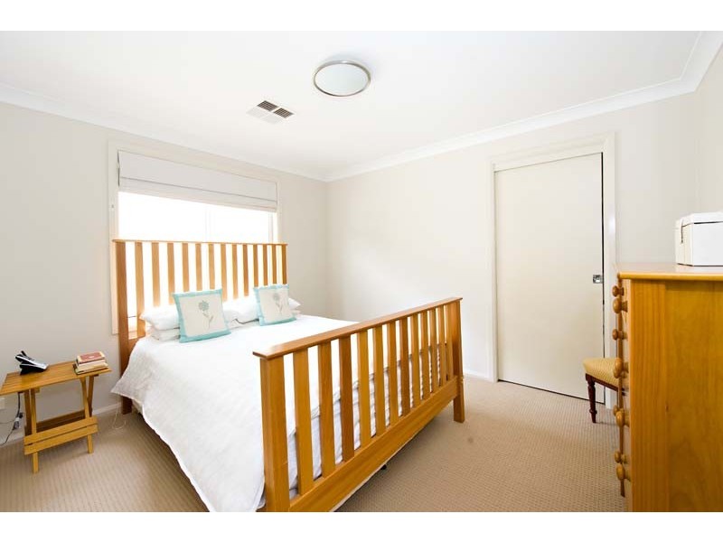 2  Labuan Rd, Holsworthy NSW 2173