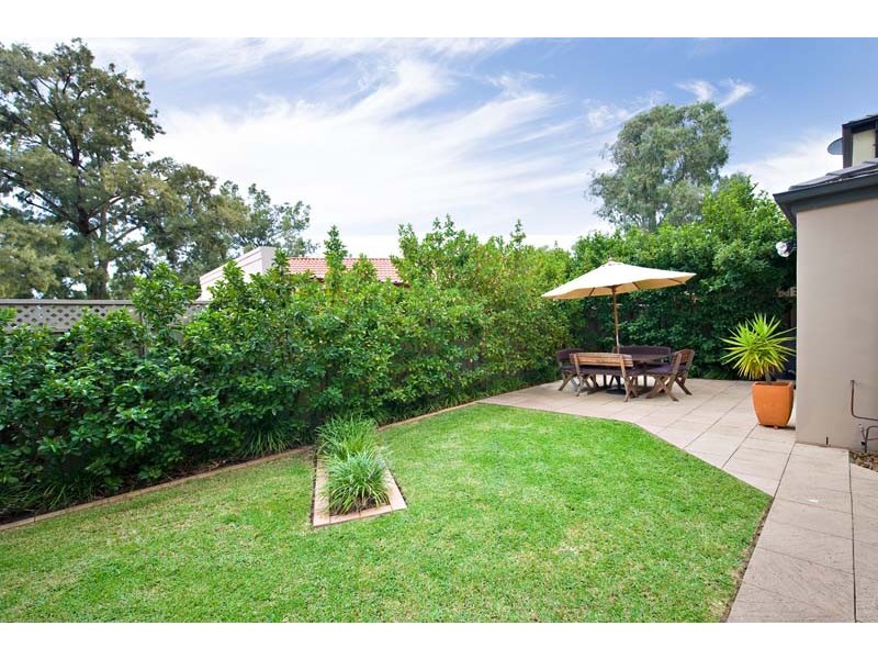 2  Labuan Rd, Holsworthy NSW 2173