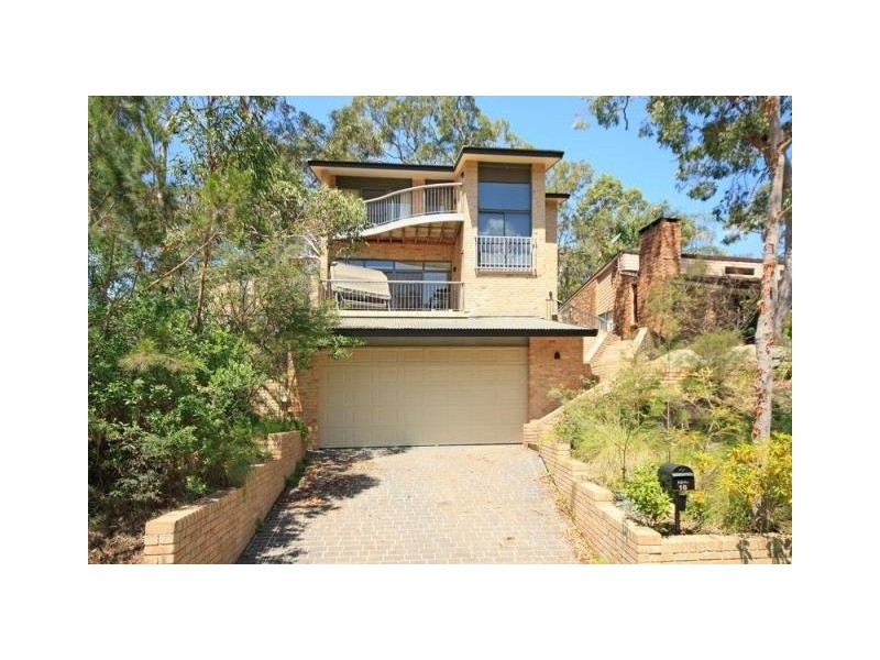 16 Gambier Ave, Sandy Point NSW 2172