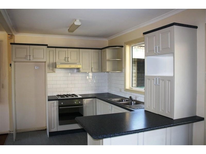 11 Tarakan Crt, Holsworthy NSW 2173