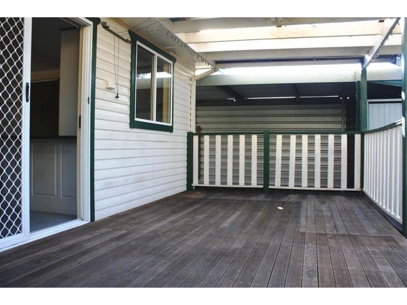 11 Tarakan Crt, Holsworthy NSW 2173