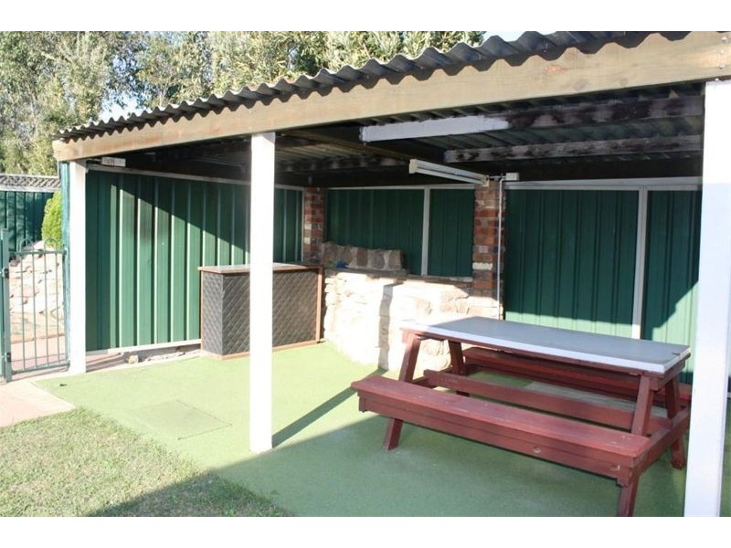 11 Tarakan Crt, Holsworthy NSW 2173