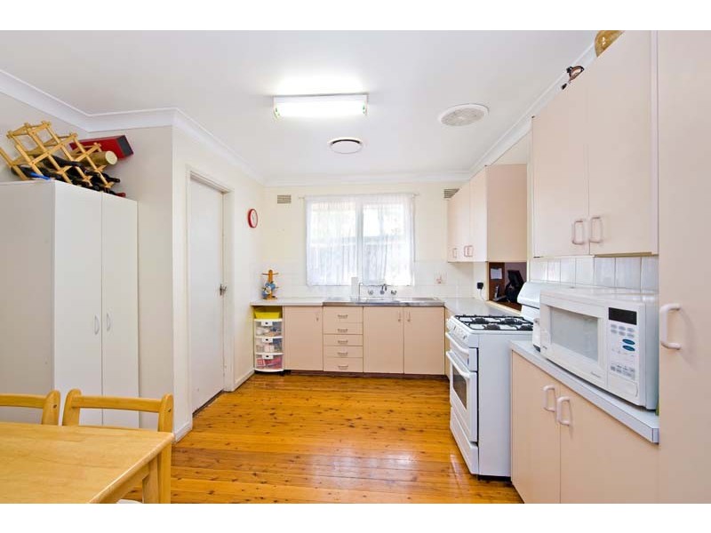 11  Conjola Place, Hammondville NSW 2170