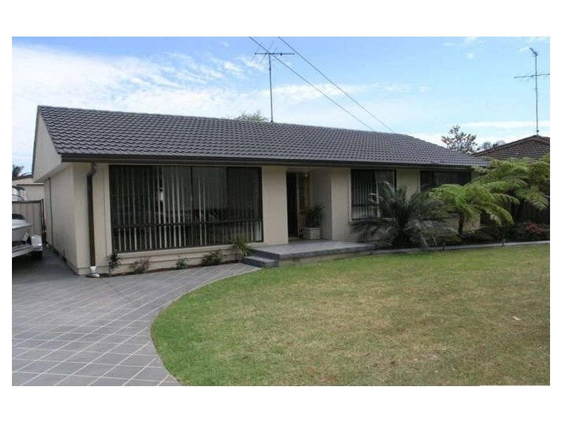 201 Nuwarra Rd, Moorebank NSW 2170